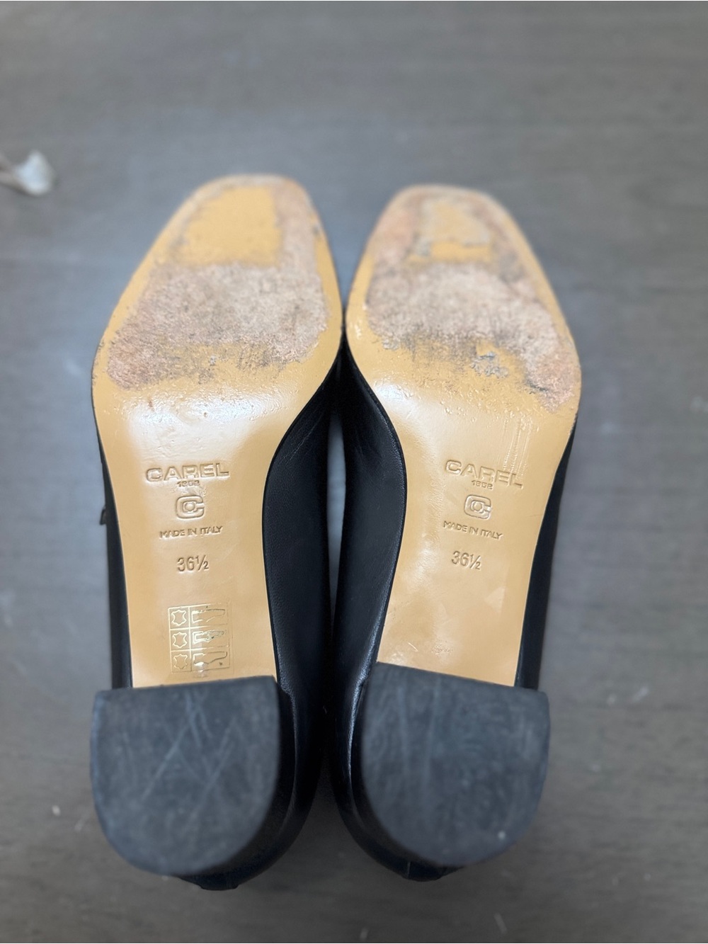 C’AREL PARIS Black leather Mary Jane pumps - Picture 12 of 12